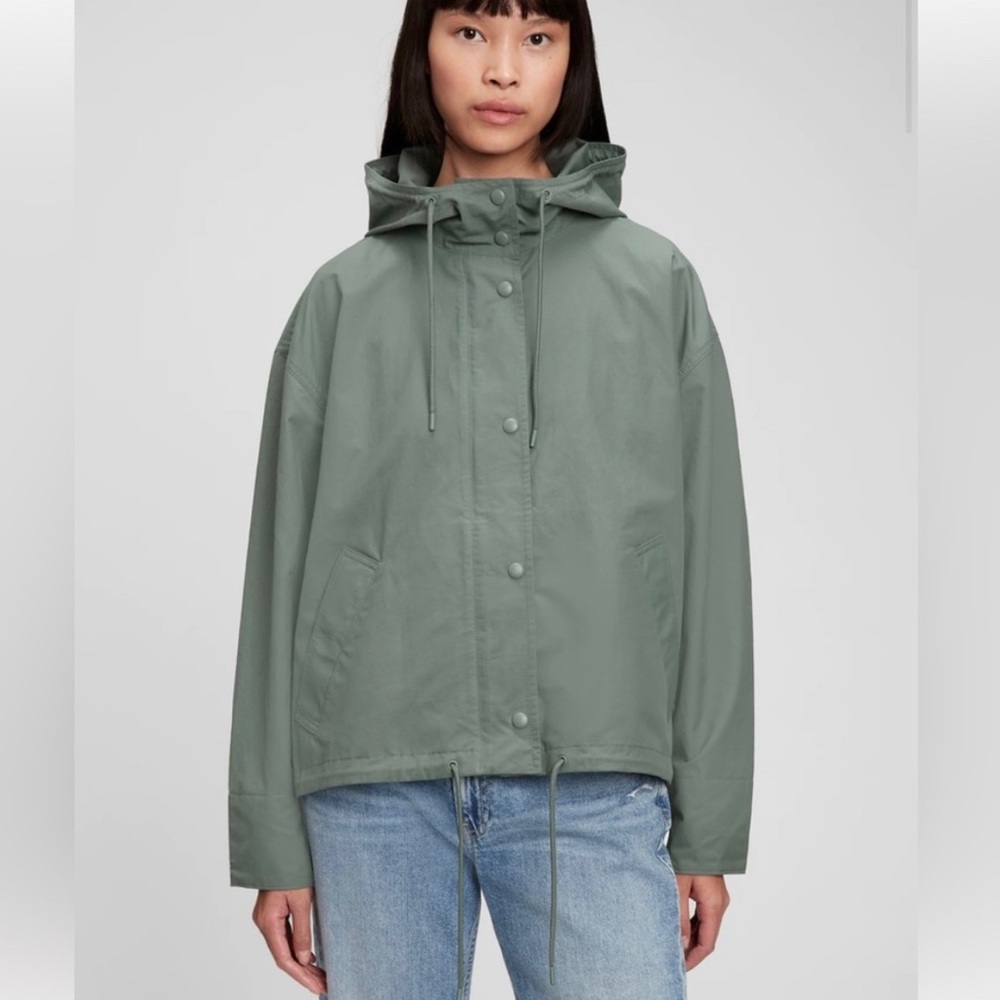 Gap Oversized Cropped Rain Jacket - image 1